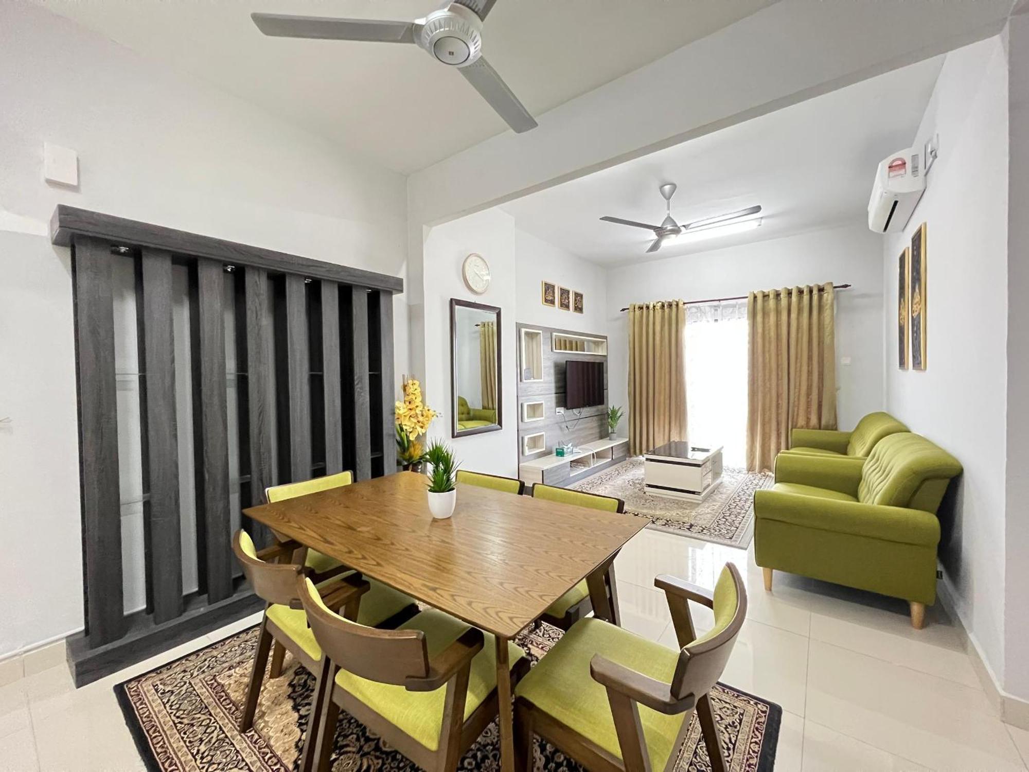 Terengganu Dreamscapes At Icon Residence, Spacious With Nature View Куала-Тренгану Екстер'єр фото